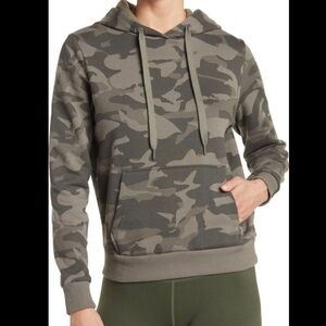 90 Degrees by Reflex Camo Patterned Brushed Pullover Hoodie